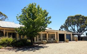 Angaston Lodge